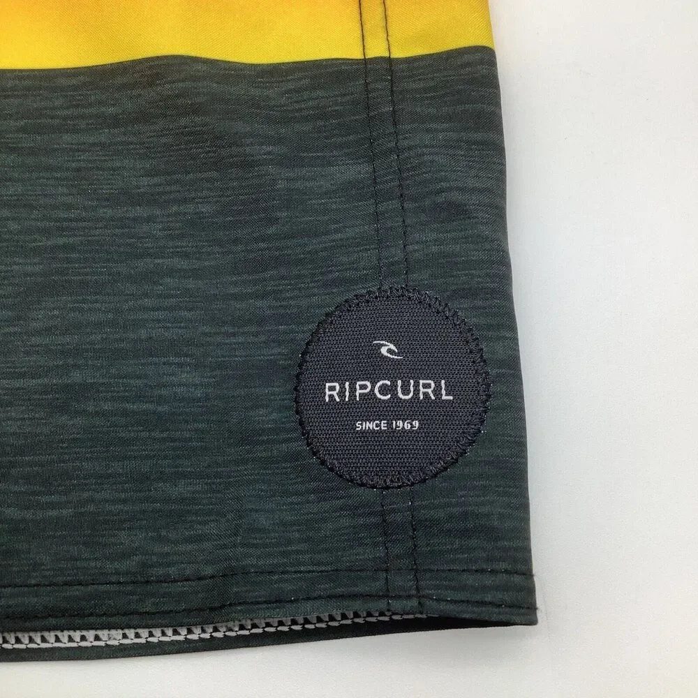 Ripcurl Mens‎ Board Shorts Size 28 NWT